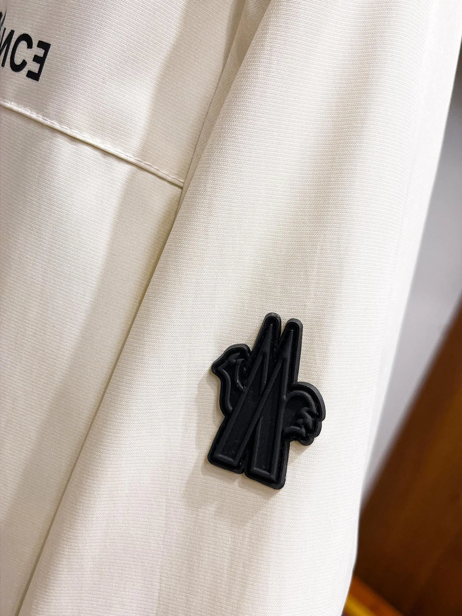 Same Style， ， 2026 New Arrival ，Original Premium Breathable ， ， ， Quality。 ， Sizes：M～3XL